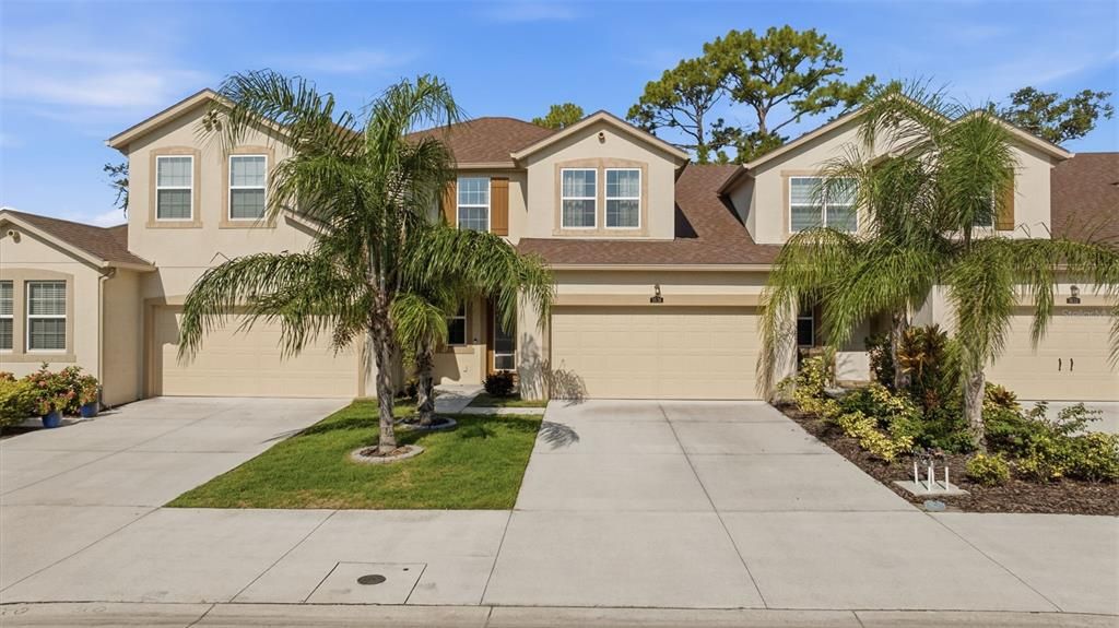 For Sale: $354,900 (3 beds, 2 baths, 1904 Square Feet)