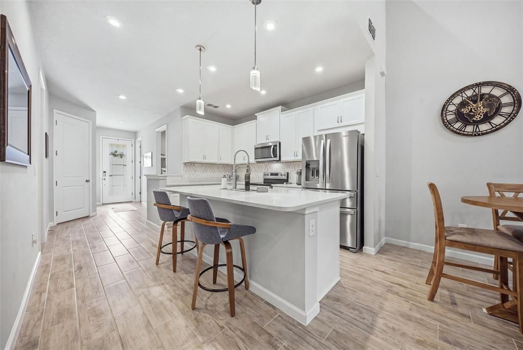 For Sale: $354,900 (3 beds, 2 baths, 1904 Square Feet)