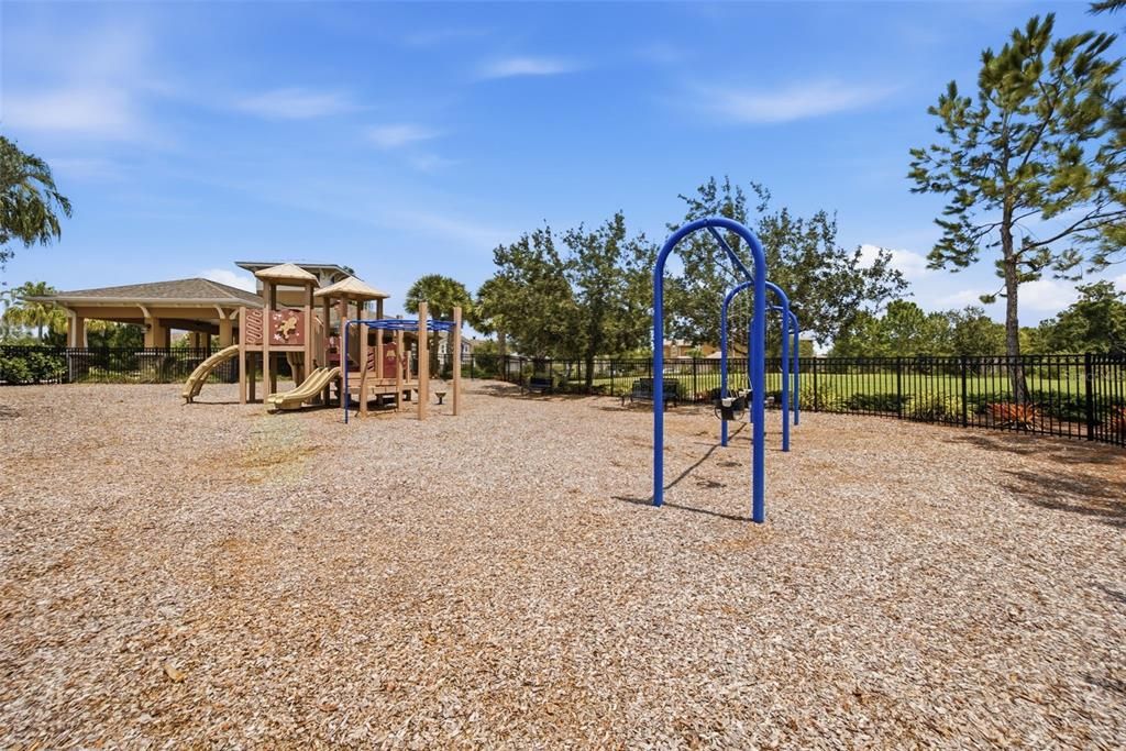 For Sale: $354,900 (3 beds, 2 baths, 1904 Square Feet)
