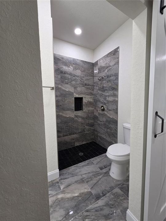 For Sale: $319,999 (3 beds, 2 baths, 1500 Square Feet)