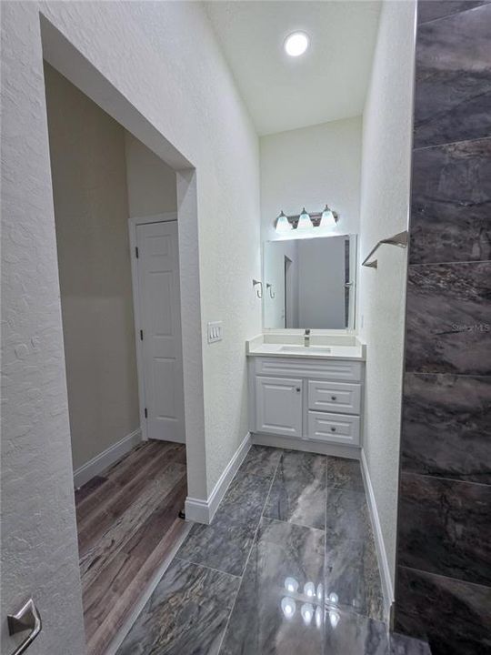 For Sale: $319,999 (3 beds, 2 baths, 1500 Square Feet)
