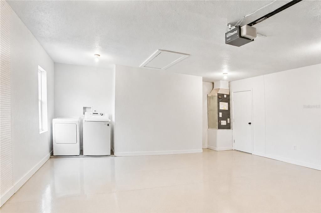 На продажу: $289,999 (3 спален, 2 ванн, 1252 Квадратных фут)