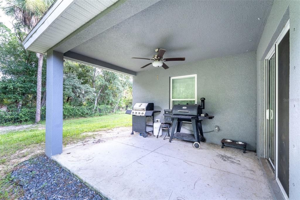For Sale: $350,000 (4 beds, 2 baths, 1842 Square Feet)