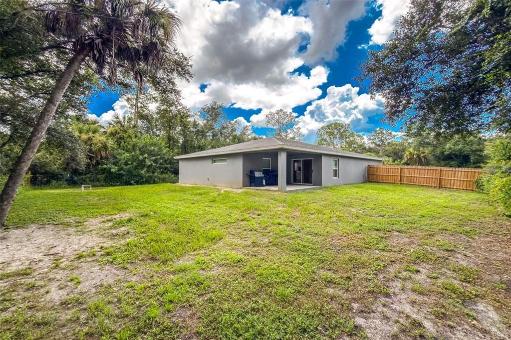For Sale: $350,000 (4 beds, 2 baths, 1842 Square Feet)