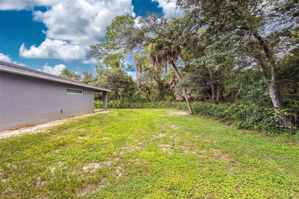 For Sale: $350,000 (4 beds, 2 baths, 1842 Square Feet)