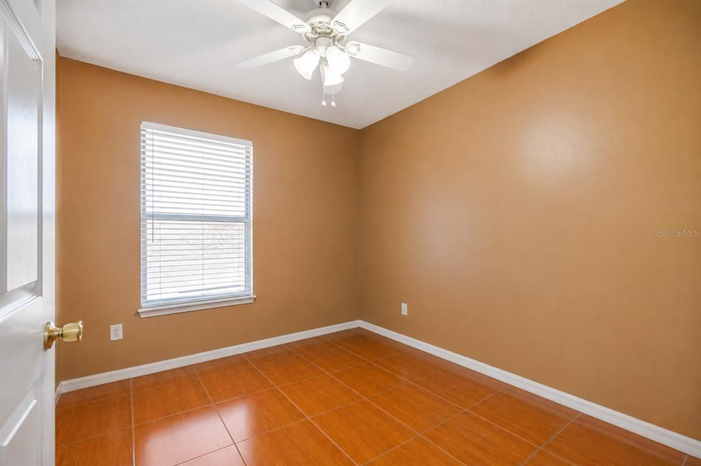 For Sale: $320,000 (3 beds, 2 baths, 1192 Square Feet)