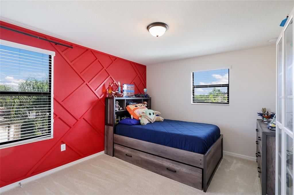 For Sale: $839,900 (5 beds, 4 baths, 3282 Square Feet)