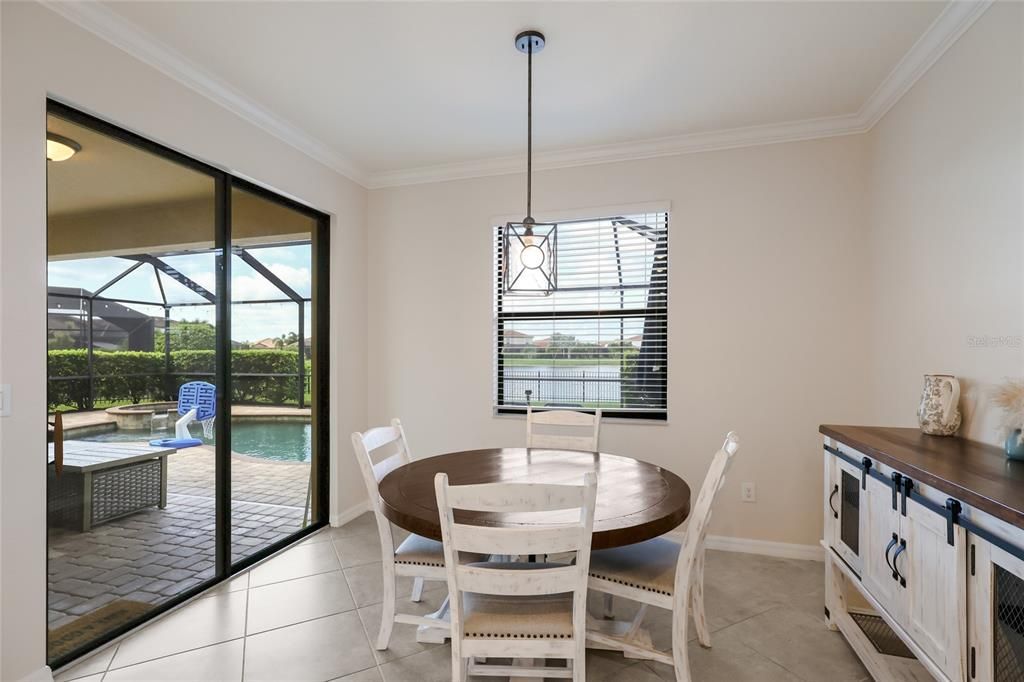 For Sale: $839,900 (5 beds, 4 baths, 3282 Square Feet)