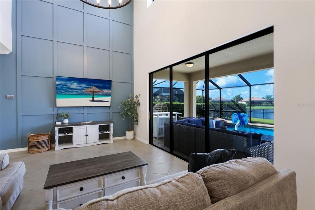 For Sale: $839,900 (5 beds, 4 baths, 3282 Square Feet)