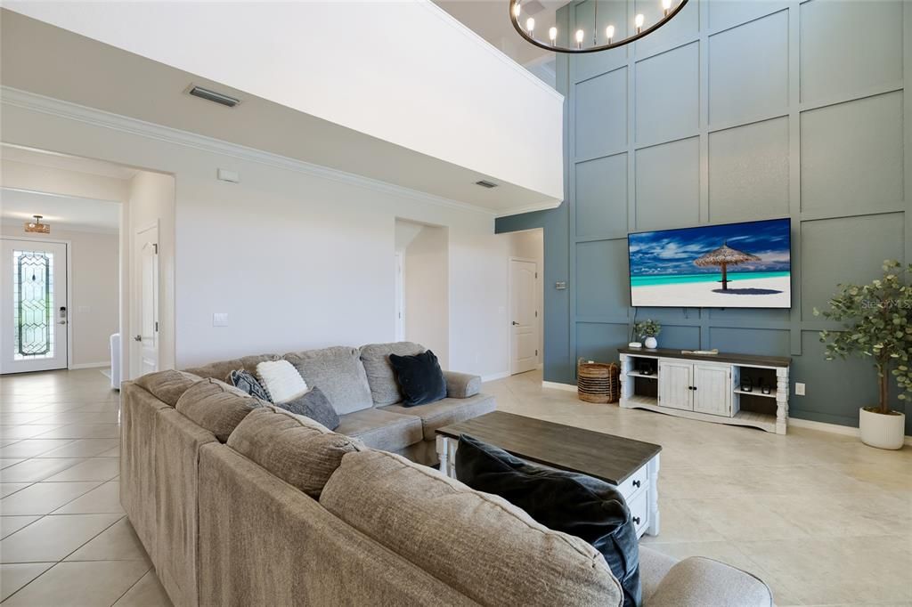 For Sale: $839,900 (5 beds, 4 baths, 3282 Square Feet)