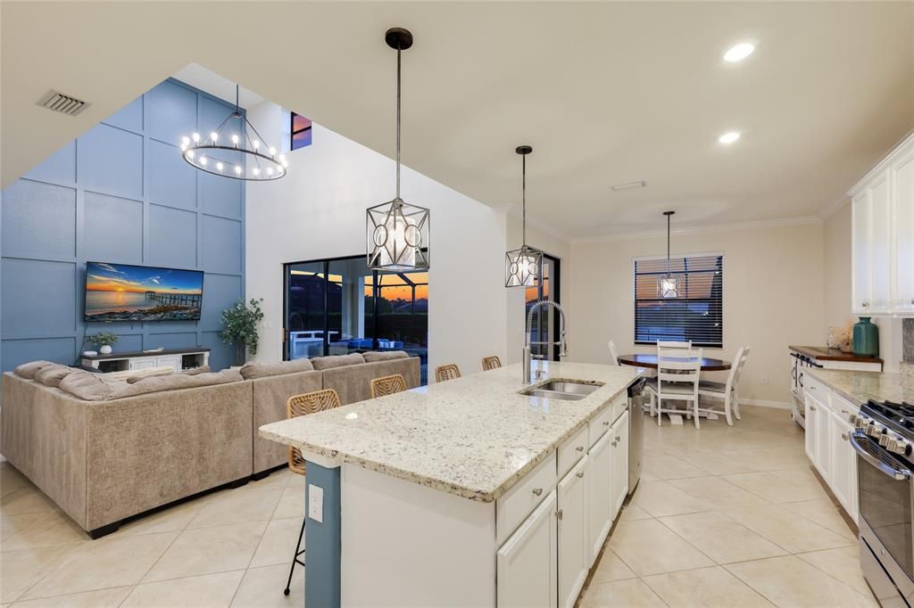 For Sale: $839,900 (5 beds, 4 baths, 3282 Square Feet)