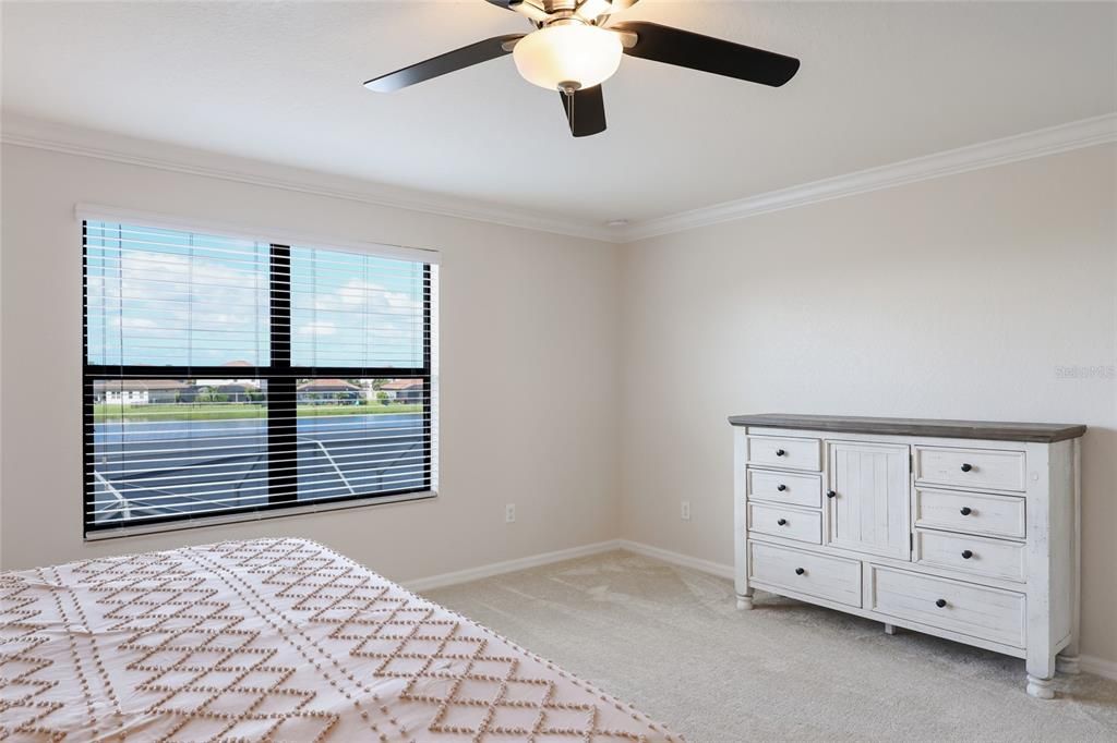 For Sale: $839,900 (5 beds, 4 baths, 3282 Square Feet)