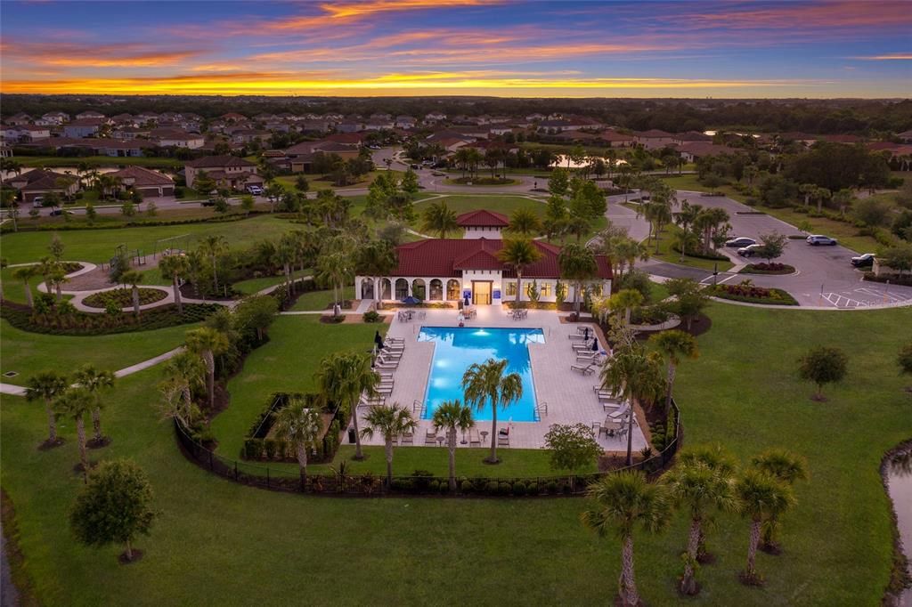 For Sale: $839,900 (5 beds, 4 baths, 3282 Square Feet)
