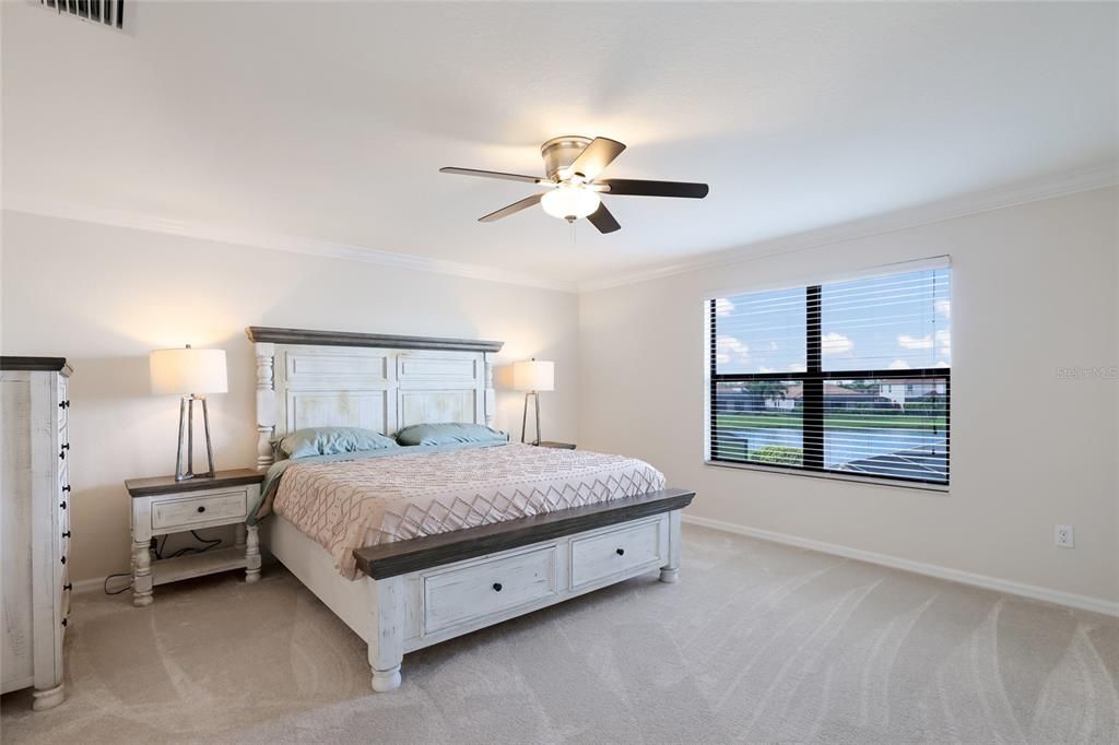 For Sale: $839,900 (5 beds, 4 baths, 3282 Square Feet)