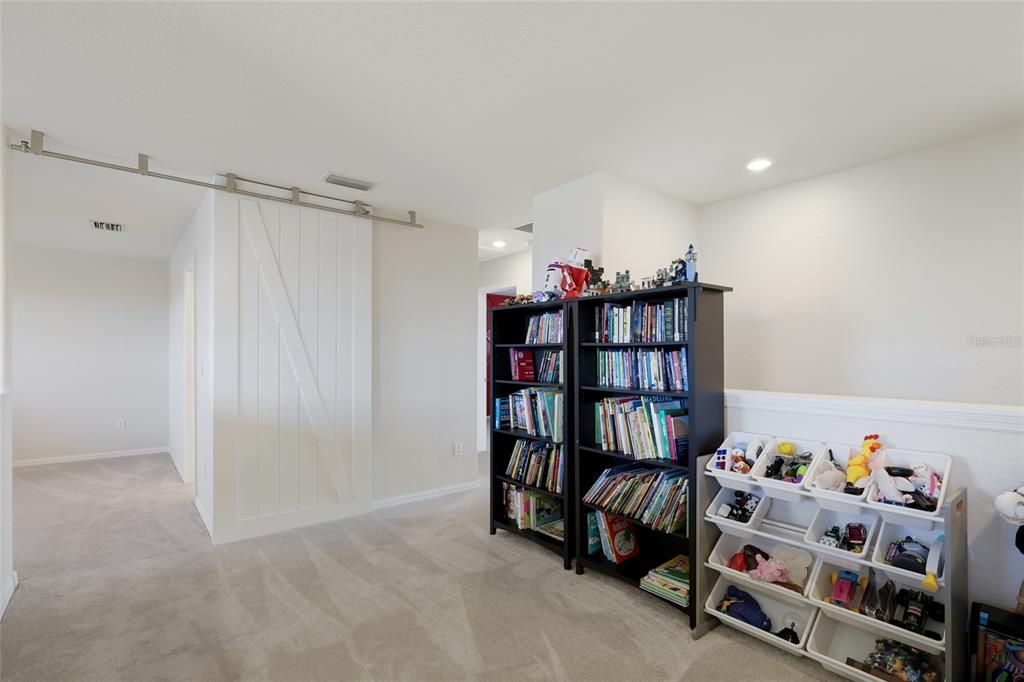 For Sale: $839,900 (5 beds, 4 baths, 3282 Square Feet)