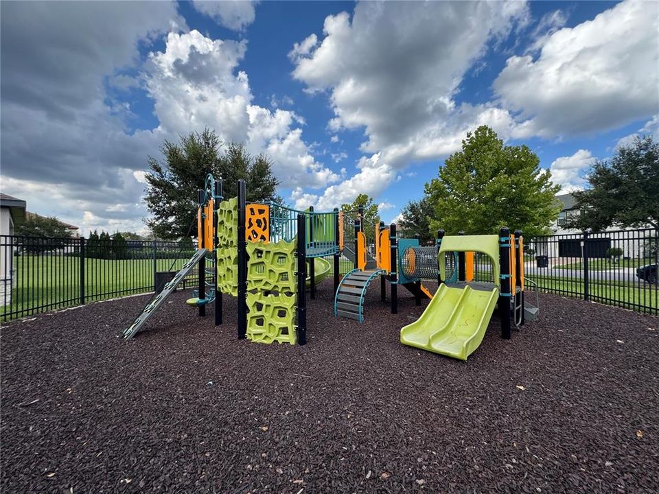 For Sale: $599,995 (4 beds, 4 baths, 3156 Square Feet)