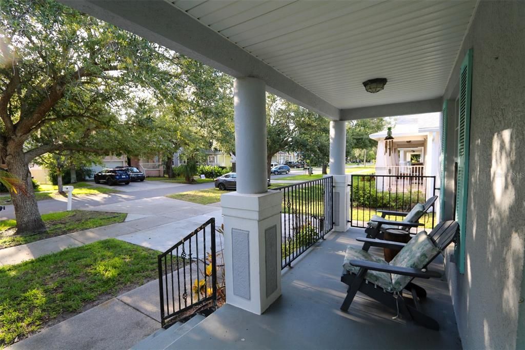 For Rent: $2,650 (3 beds, 2 baths, 1280 Square Feet)