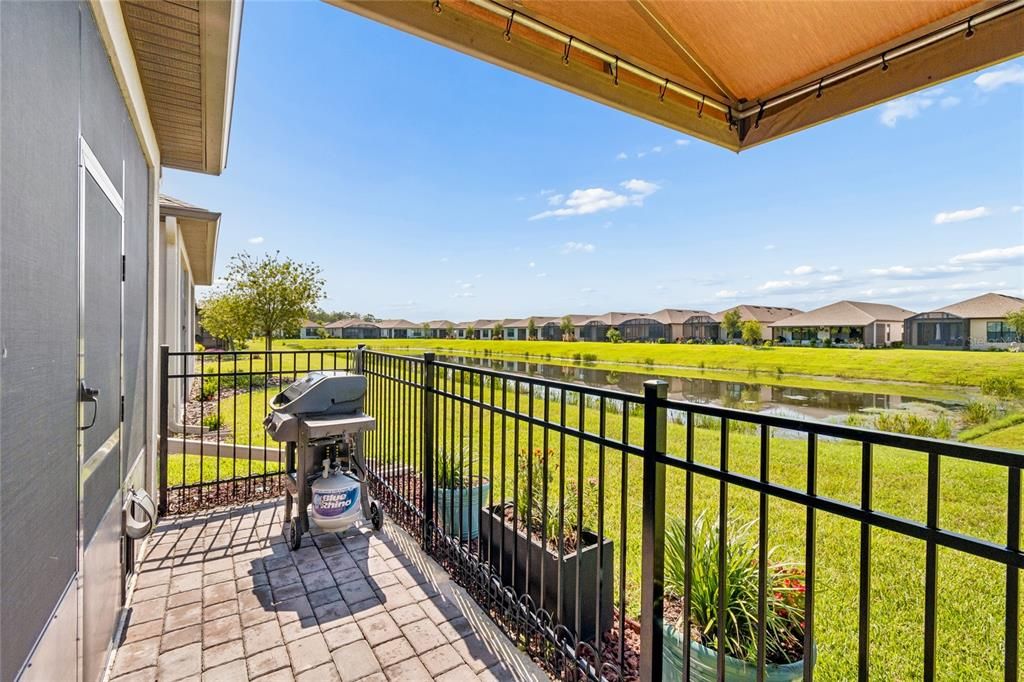 For Sale: $350,000 (2 beds, 2 baths, 1653 Square Feet)