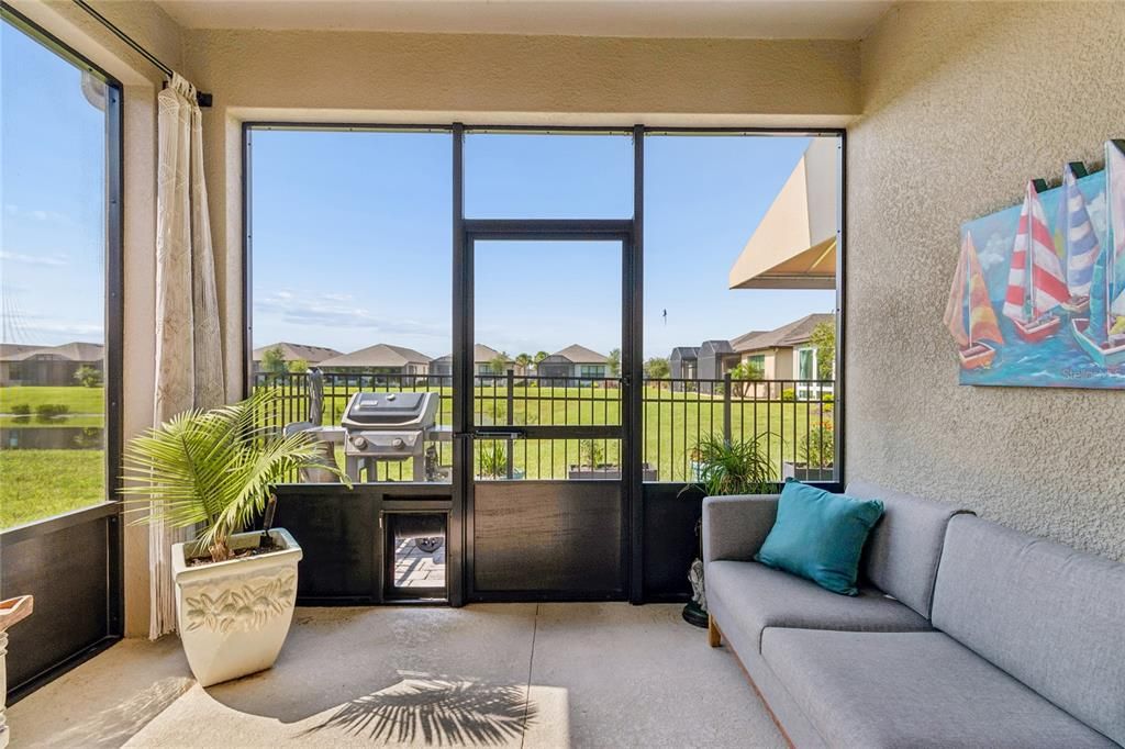 For Sale: $350,000 (2 beds, 2 baths, 1653 Square Feet)