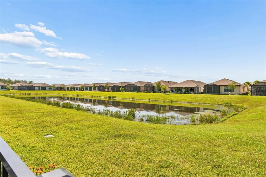For Sale: $350,000 (2 beds, 2 baths, 1653 Square Feet)