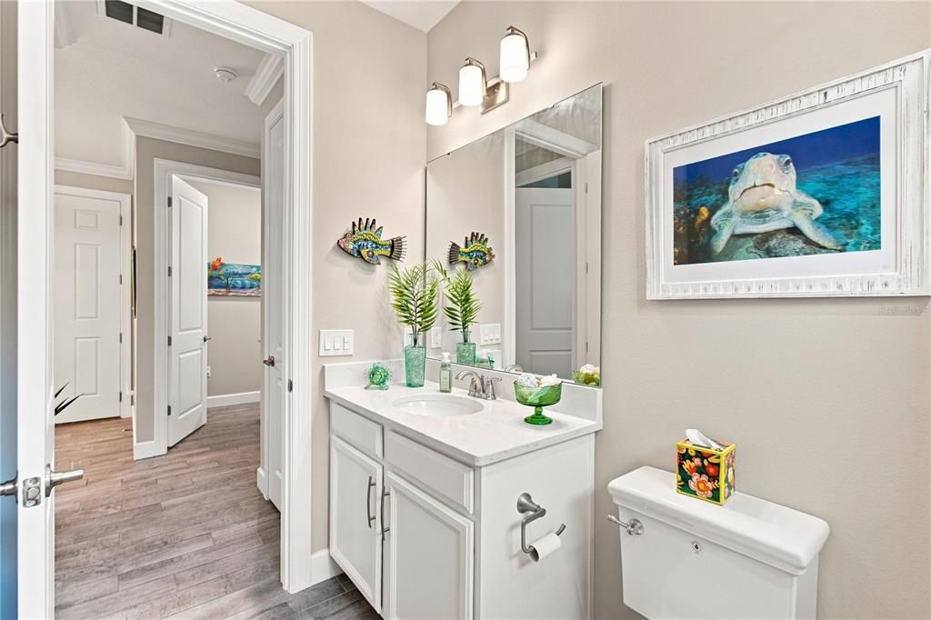 For Sale: $350,000 (2 beds, 2 baths, 1653 Square Feet)