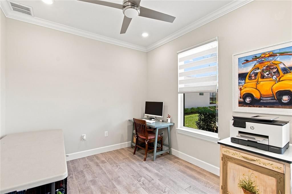 For Sale: $350,000 (2 beds, 2 baths, 1653 Square Feet)