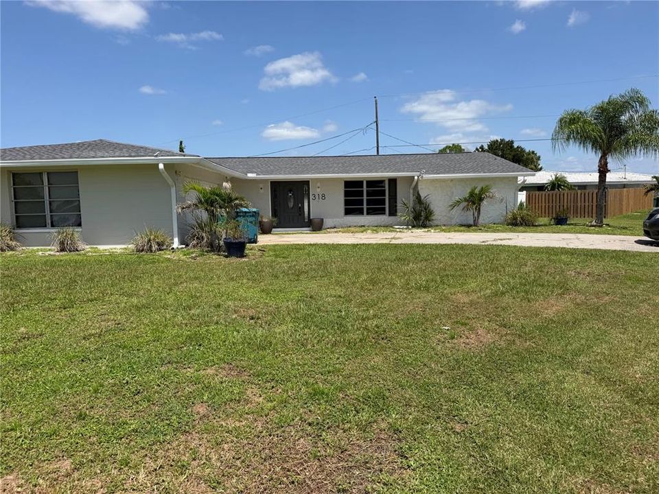 For Sale: $189,900 (2 beds, 2 baths, 1253 Square Feet)