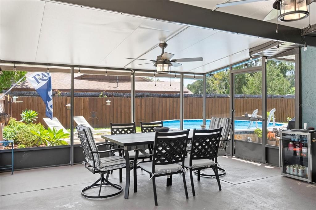 For Sale: $339,000 (3 beds, 2 baths, 1916 Square Feet)