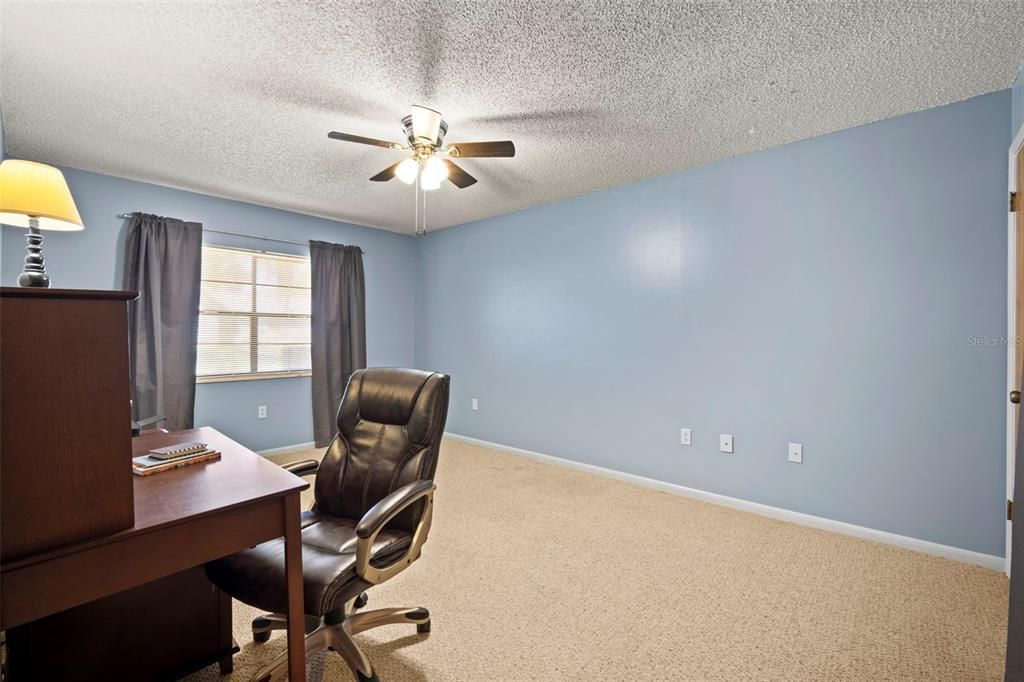 For Sale: $339,000 (3 beds, 2 baths, 1916 Square Feet)