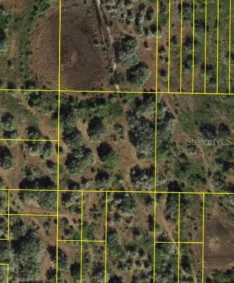 En Venta: $10,000 (2.56 acres)