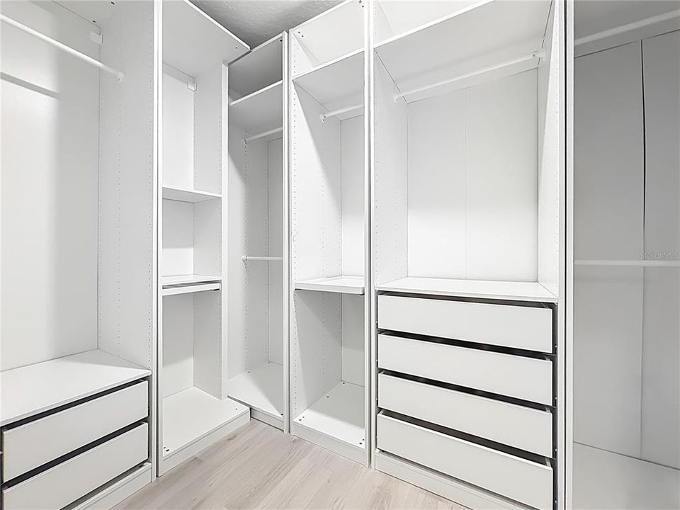 En Renta: $3,475 (4 camas, 3 baños, 3123 Pies cuadrados)