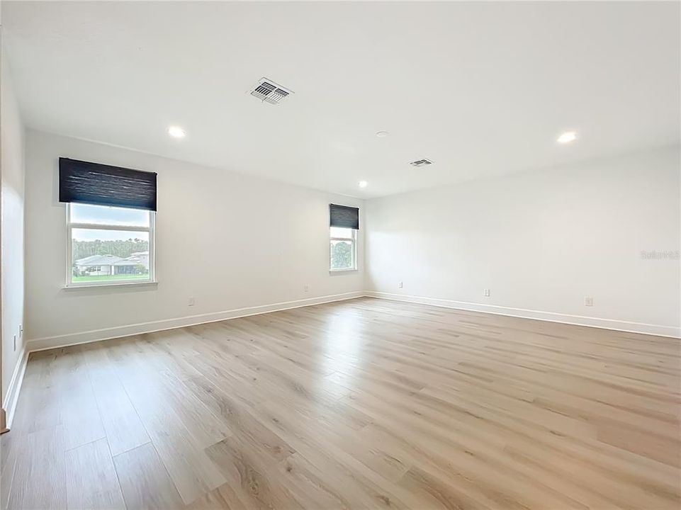 En Renta: $3,475 (4 camas, 3 baños, 3123 Pies cuadrados)