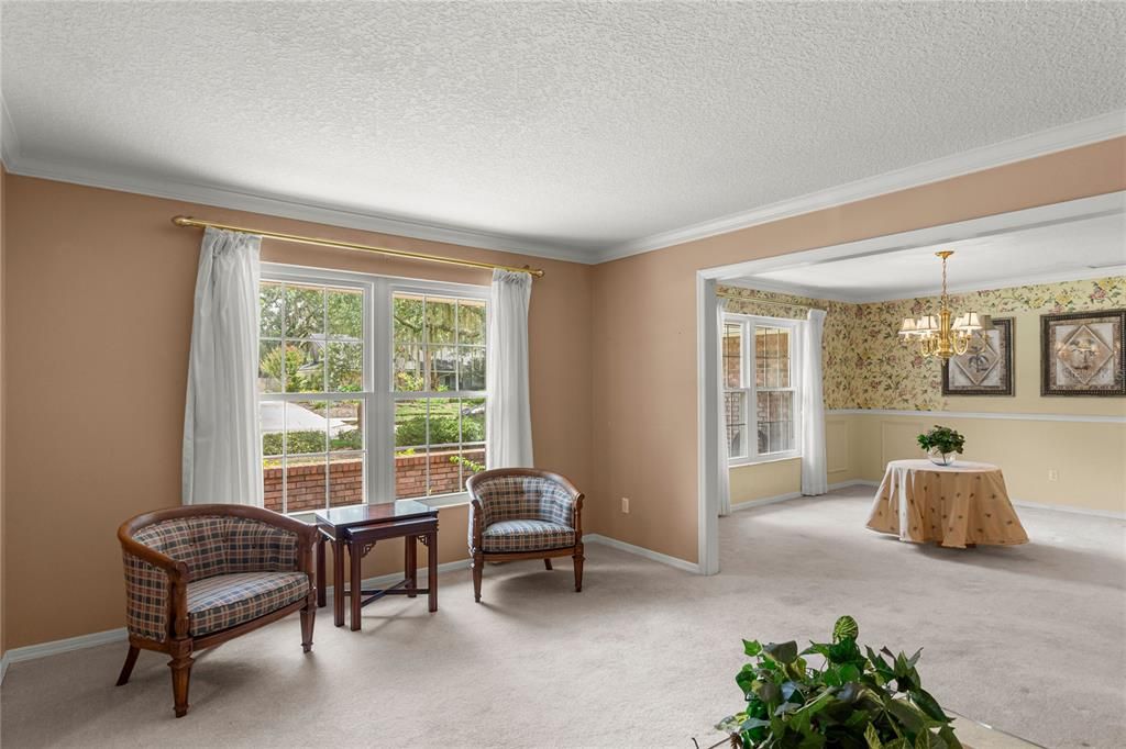 For Sale: $795,000 (5 beds, 3 baths, 3062 Square Feet)