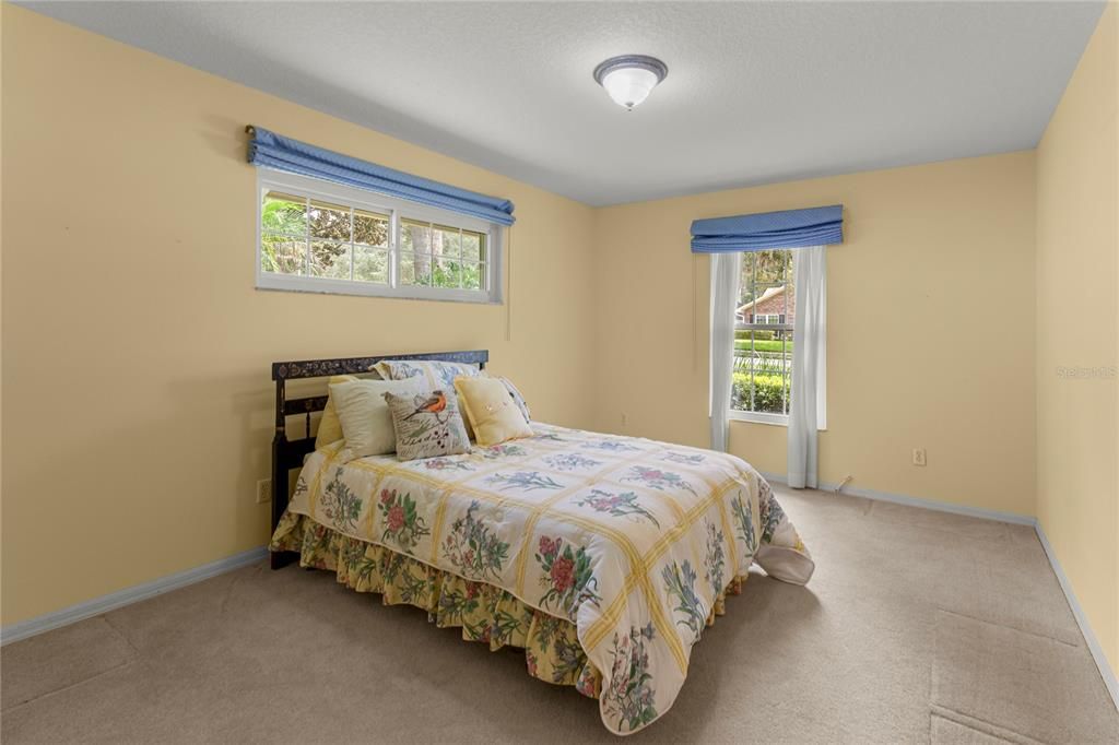 For Sale: $795,000 (5 beds, 3 baths, 3062 Square Feet)