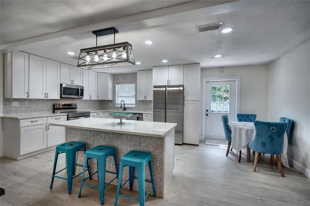 For Sale: $424,000 (4 beds, 2 baths, 1378 Square Feet)