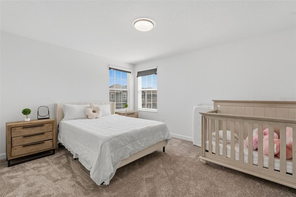 For Sale: $930,000 (5 beds, 3 baths, 3654 Square Feet)