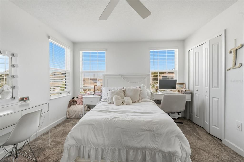 For Sale: $930,000 (5 beds, 3 baths, 3654 Square Feet)