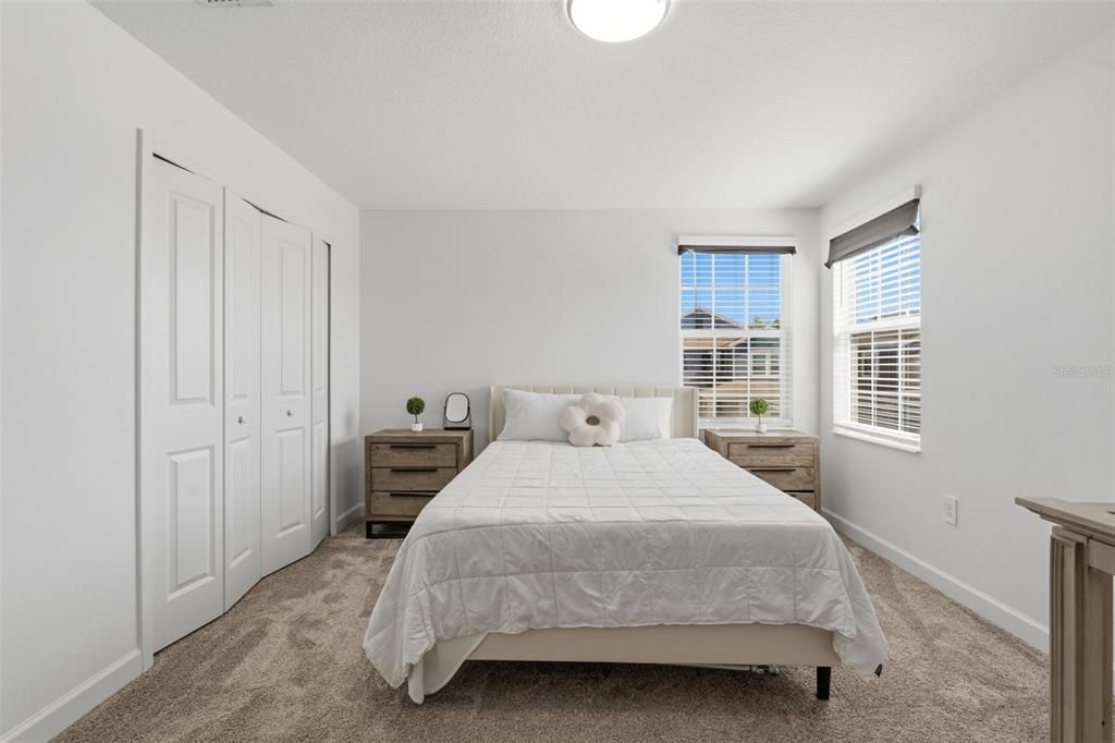 For Sale: $930,000 (5 beds, 3 baths, 3654 Square Feet)