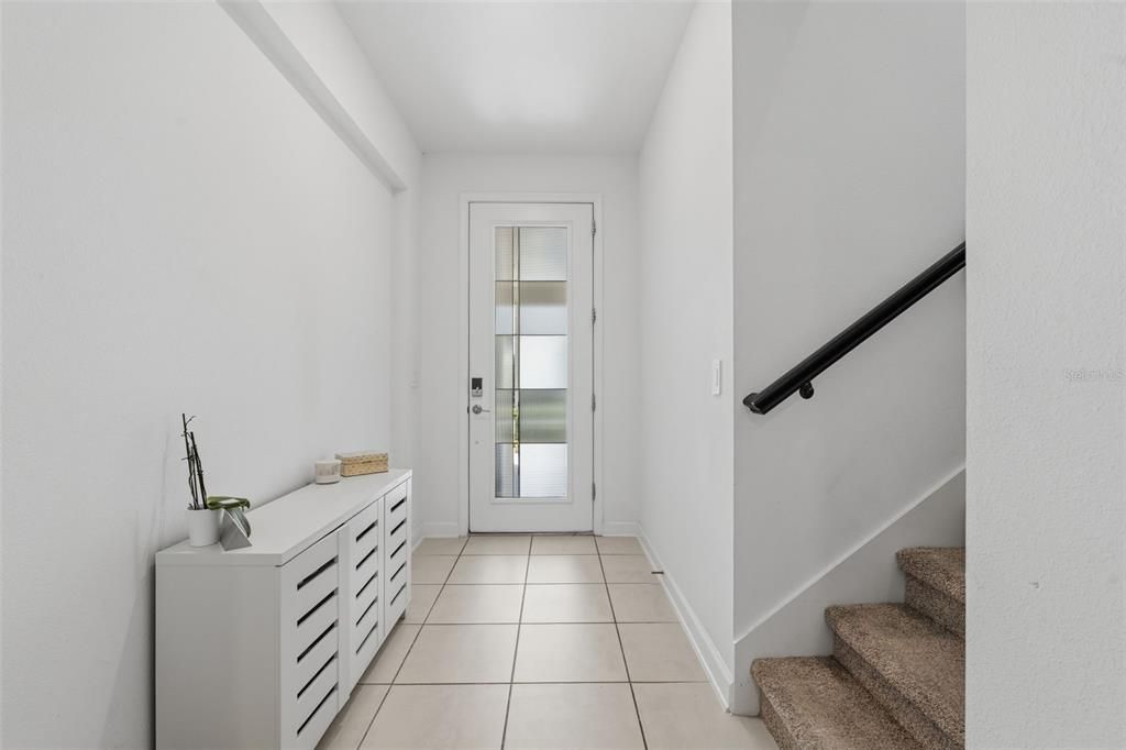For Sale: $930,000 (5 beds, 3 baths, 3654 Square Feet)
