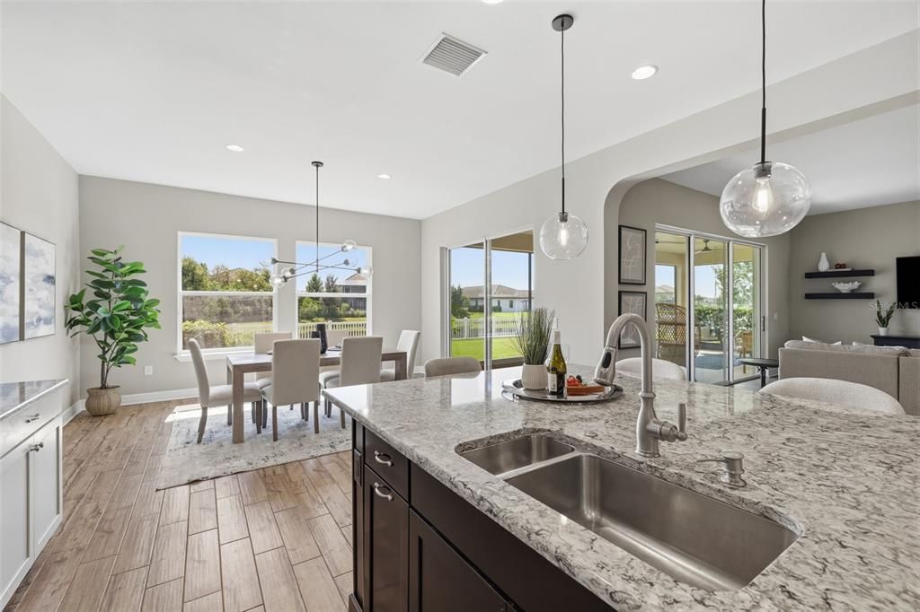 For Sale: $749,900 (5 beds, 4 baths, 4069 Square Feet)