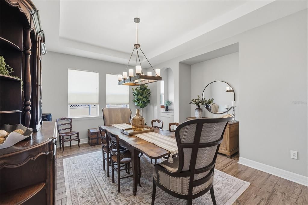 For Sale: $749,900 (5 beds, 4 baths, 4069 Square Feet)