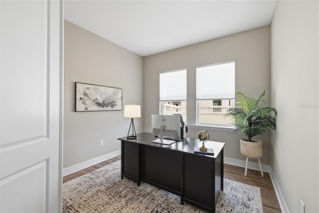 For Sale: $749,900 (5 beds, 4 baths, 4069 Square Feet)