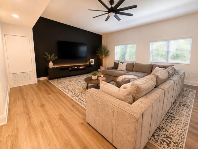 For Sale: $484,900 (3 beds, 2 baths, 2304 Square Feet)