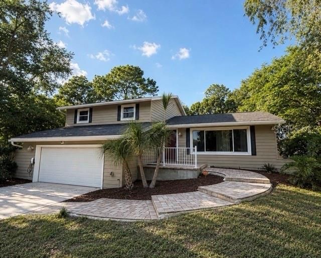 For Sale: $484,900 (3 beds, 2 baths, 2304 Square Feet)