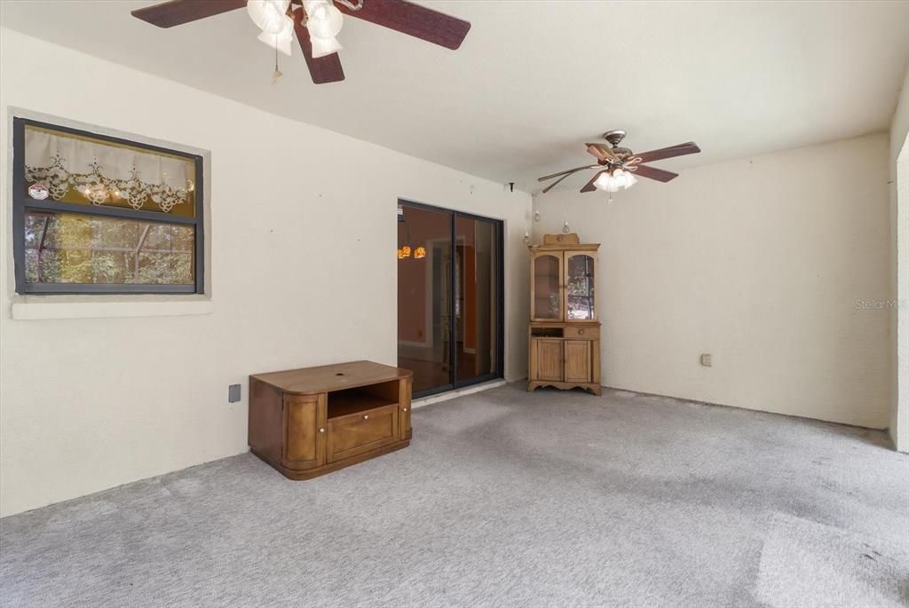 En Venta: $280,000 (3 camas, 2 baños, 1578 Pies cuadrados)