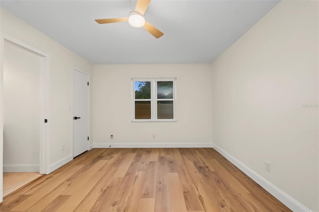 En Venta: $359,000 (3 camas, 2 baños, 1101 Pies cuadrados)