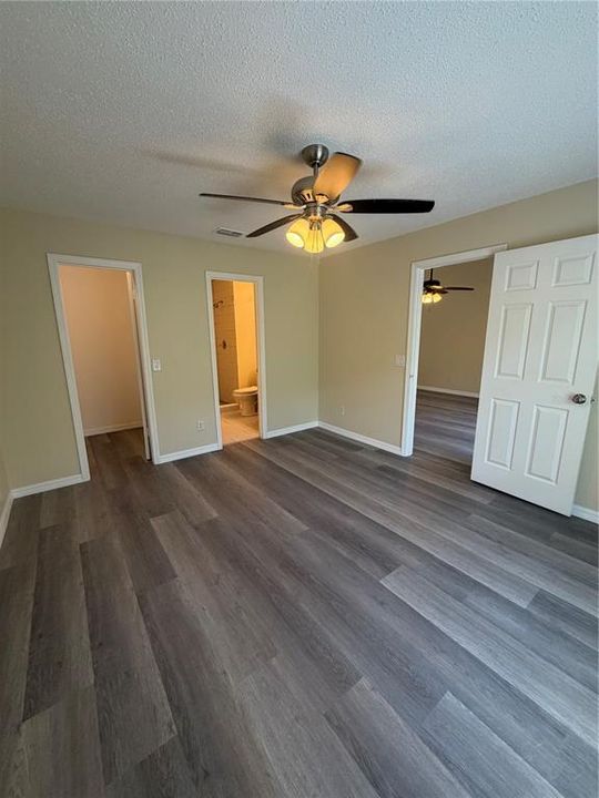 В аренду: $1,795 (2 спален, 2 ванн, 1013 Квадратных фут)