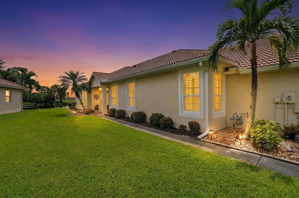 For Sale: $350,000 (3 beds, 2 baths, 1666 Square Feet)