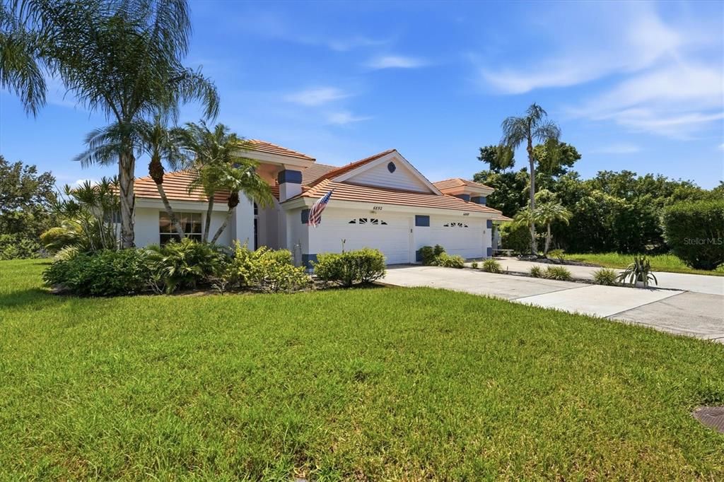 For Sale: $365,000 (2 beds, 2 baths, 1794 Square Feet)