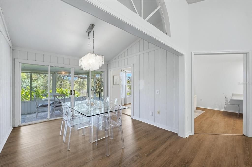 For Sale: $365,000 (2 beds, 2 baths, 1794 Square Feet)